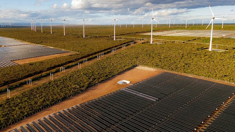 Equinor Hybridkraftwerk in Betrieb Equinors erster Hybridkraftwerkskomplex nimmt Betrieb auf